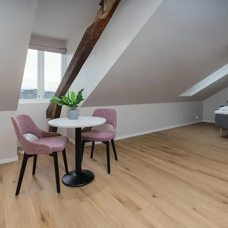 Maya - Frogner Όσλο